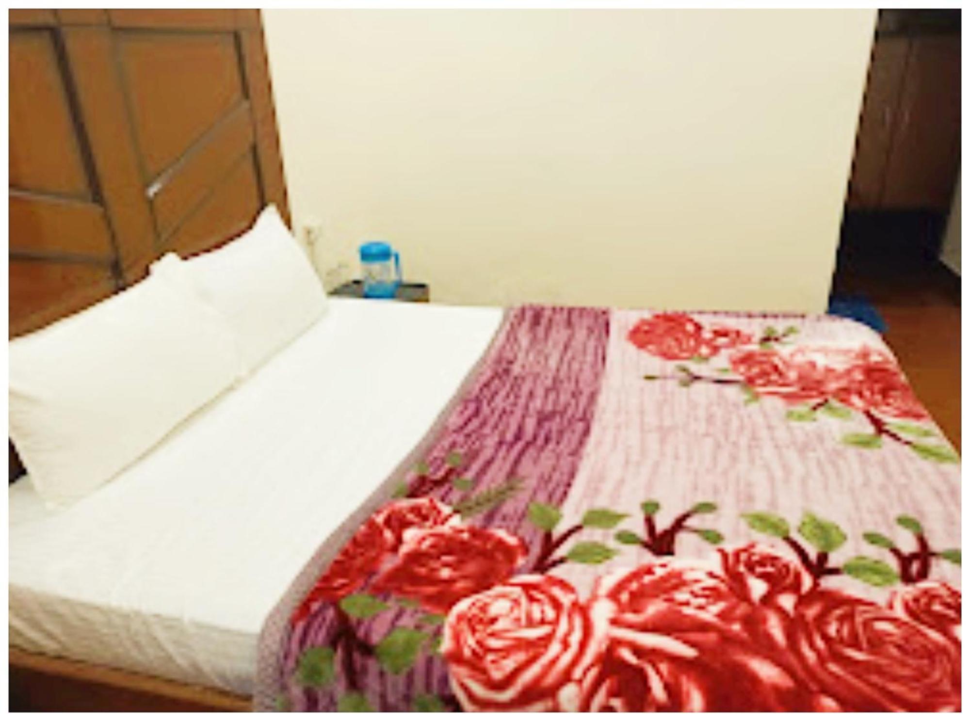 A Premium Hotel Sheeva Inn Near Temple - Fully Air Conditioning - Best Hotel Kankhal Zewnętrze zdjęcie